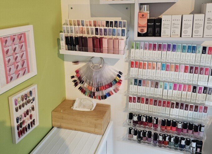 Professionelle Kosmetik La Bellaposa Schmitten